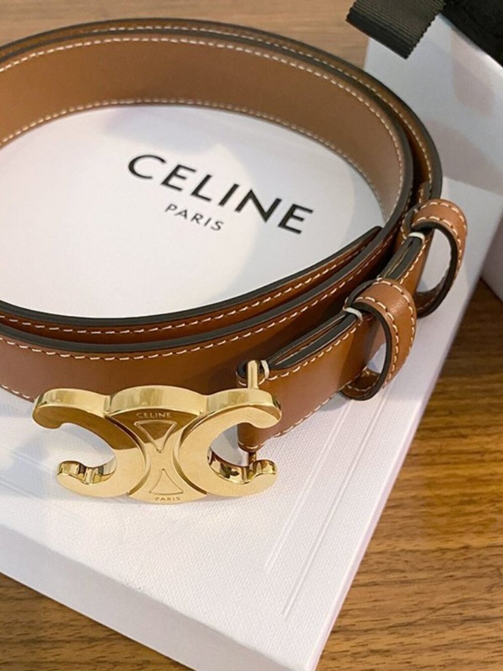Celine Brown Leather Belt with Gold Buckle - Picture 4 of 7